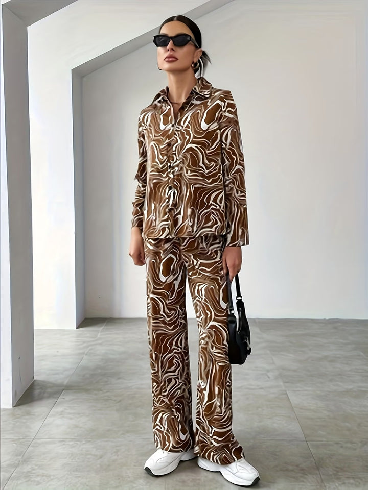 Women's Two-Piece Set with Abstract Swirl Print